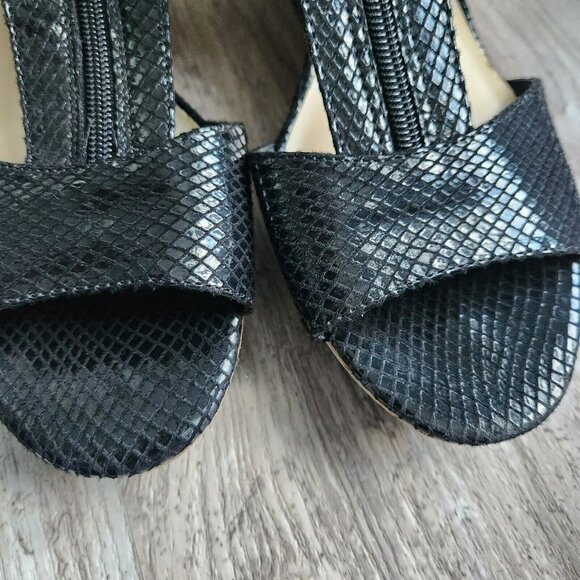 Liz Claiborne Sport Snakeskin Black Textured Shiny Zip Sling Wedge Strap Sandals - Picture 7 of 14